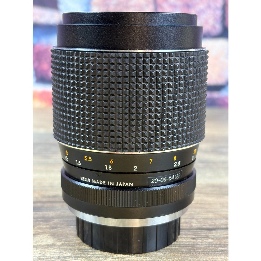 Vintage Focal MC Auto 135mm f/2.8 Lens –MINOLTA MC Mount